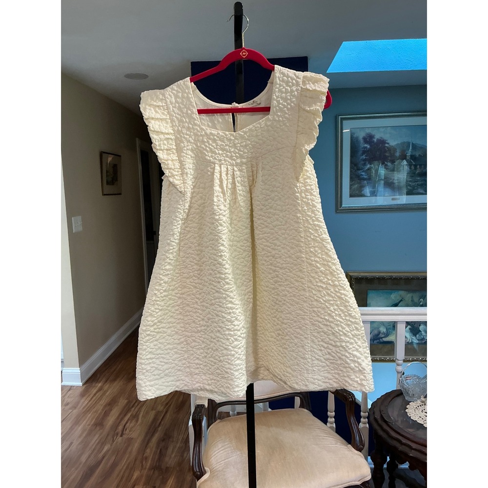 Easel Los Angeles Dress Babydoll Cream Textured Ruffle Cap Sleeve Tie Back L